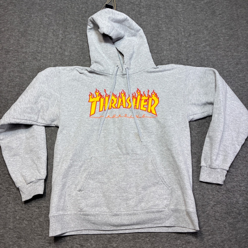 Vintage Thrasher Flame Logo Hoodie Men Small Gray Pullover Skateboarding Graphic